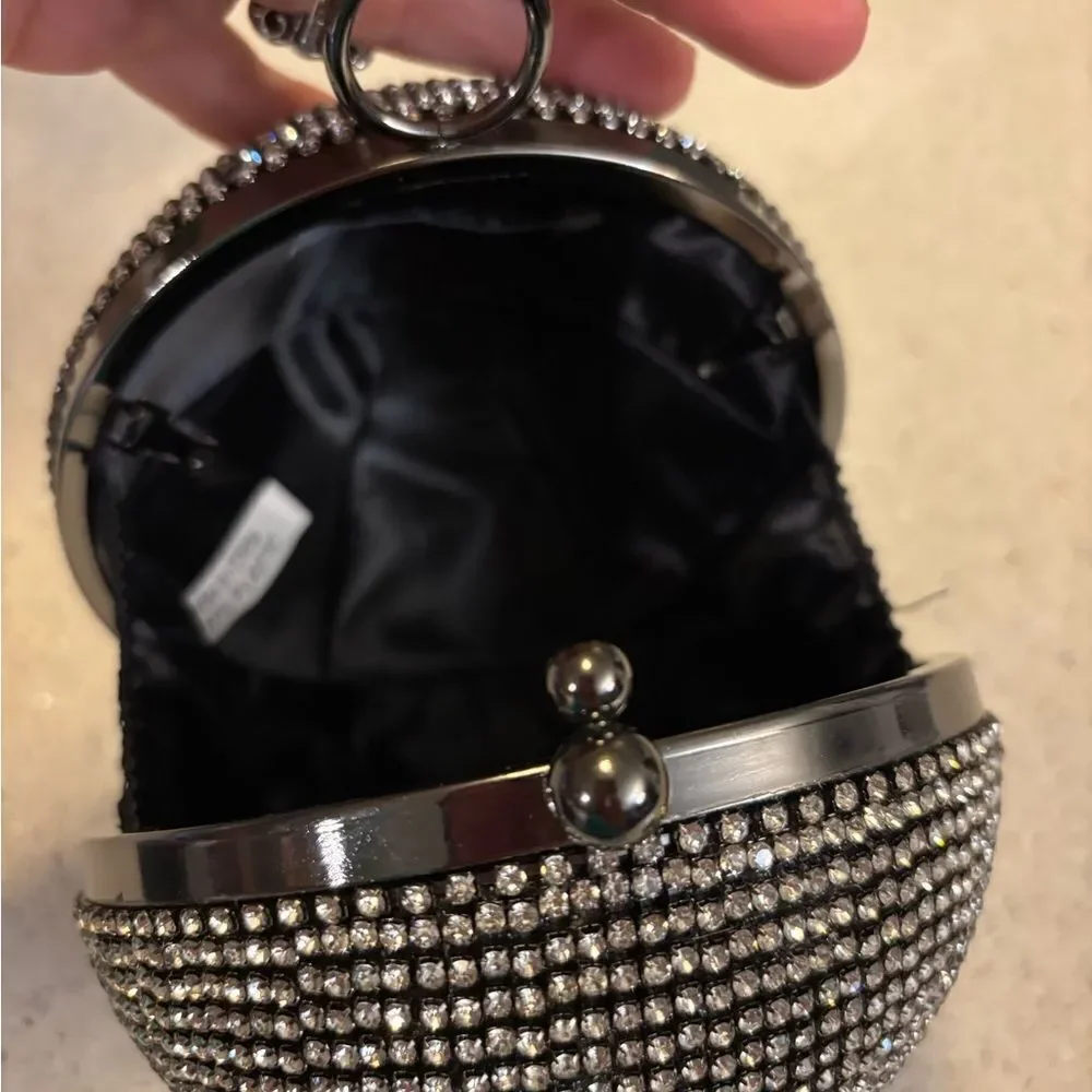 Elegant Silver Beaded Round Evening By Badgley Mischka
